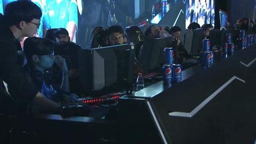 也具有相当 也具有相当