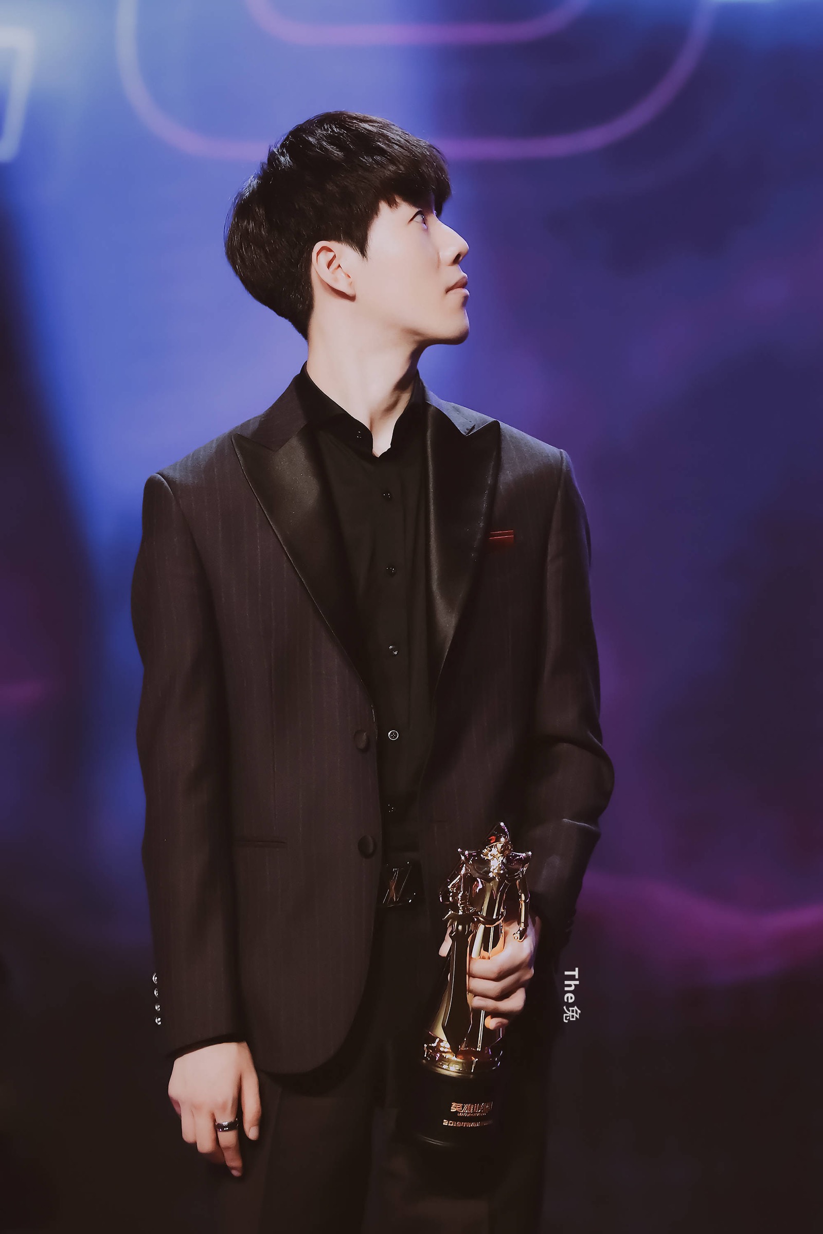 而另一些则 而另一些则