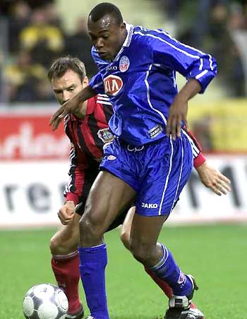 中的地位 中的地位