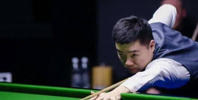 场比赛的开 场比赛的开