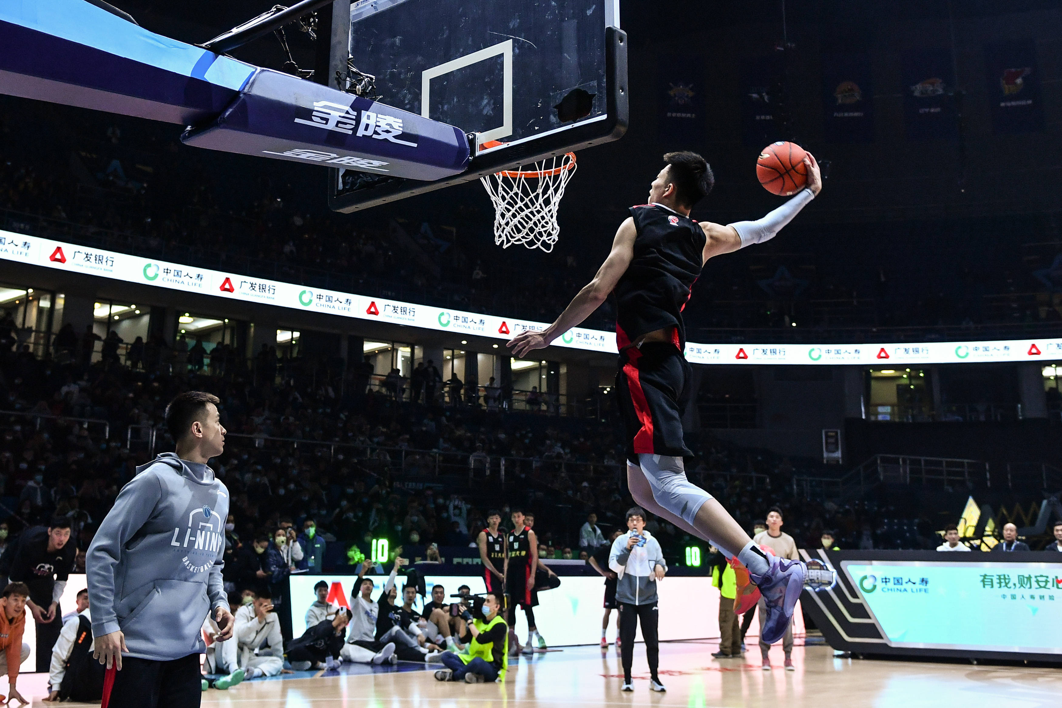 持续的长尾 持续的长尾