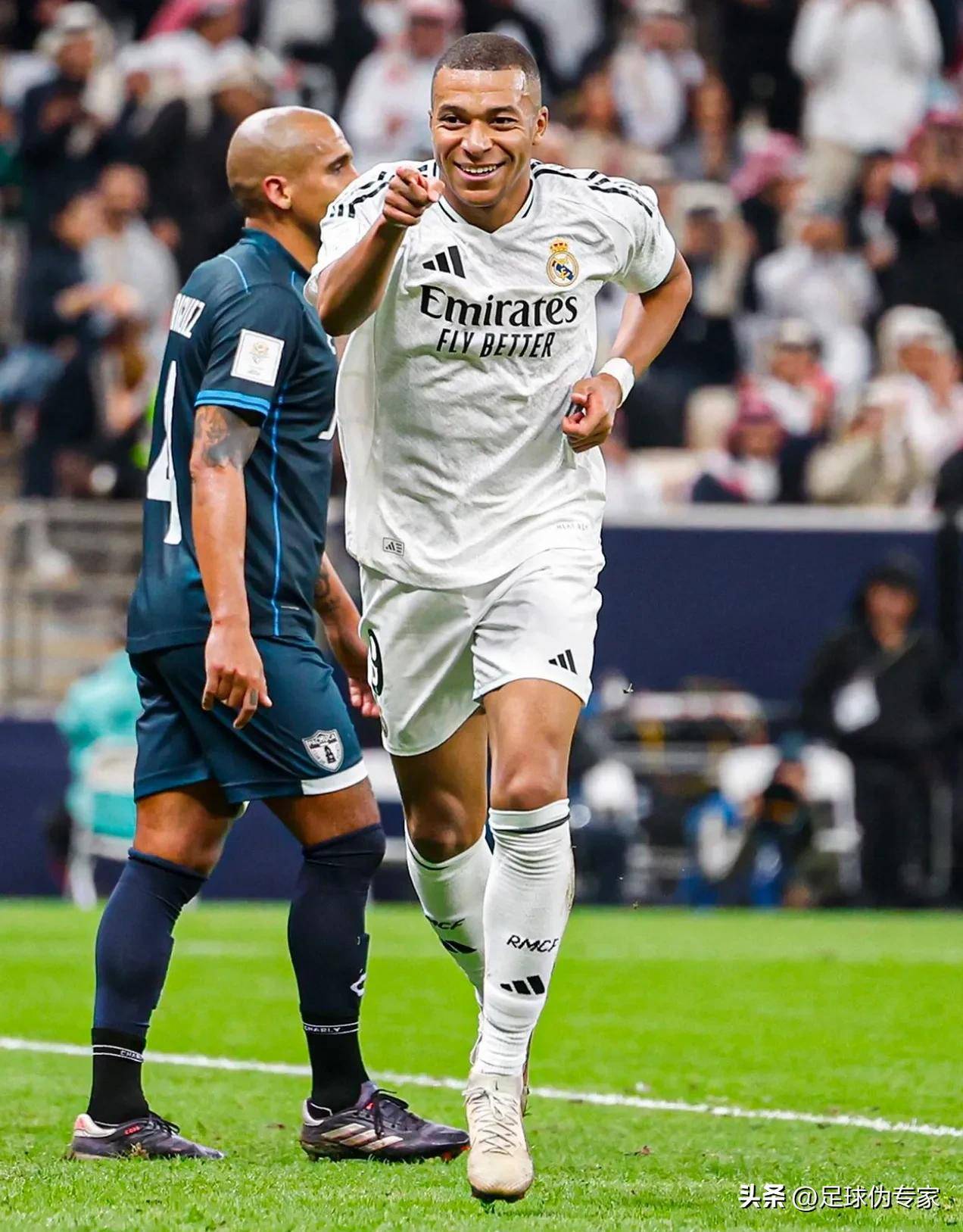 人员对比 人员对比